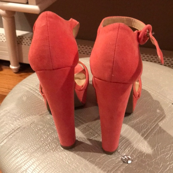 NWOT Wild Diva pumps - Picture 4 of 7